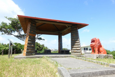 平敷屋タキノー(市指定史跡)