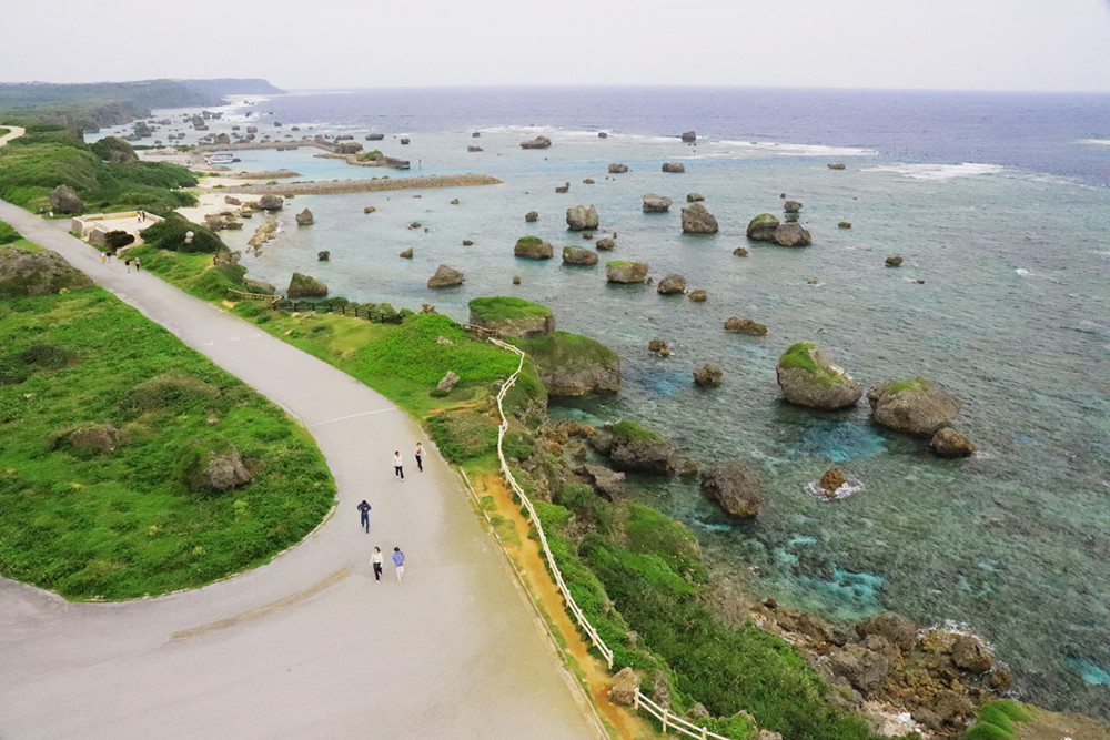 ②東平安名崎