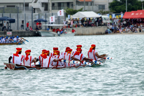 石垣市爬龍船競漕大会