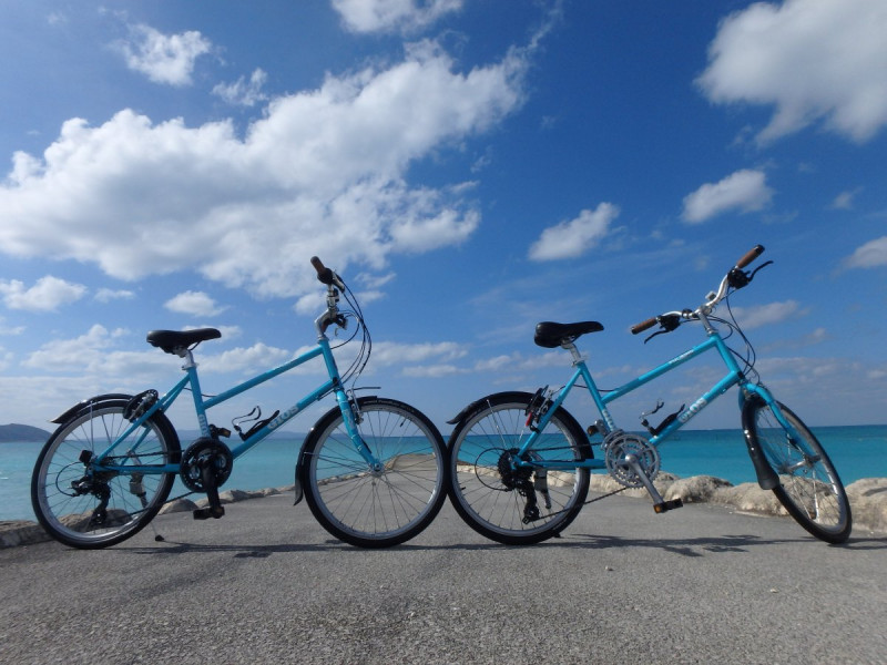 GIOS　プルミーノと青い空、青い海