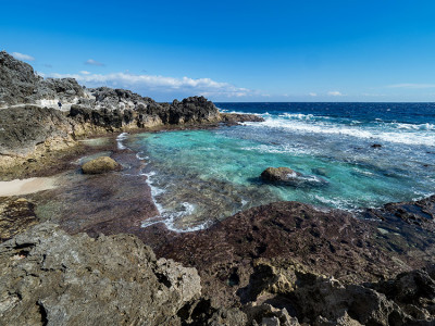 沖縄海