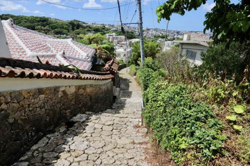 ④首里金城町の石畳道